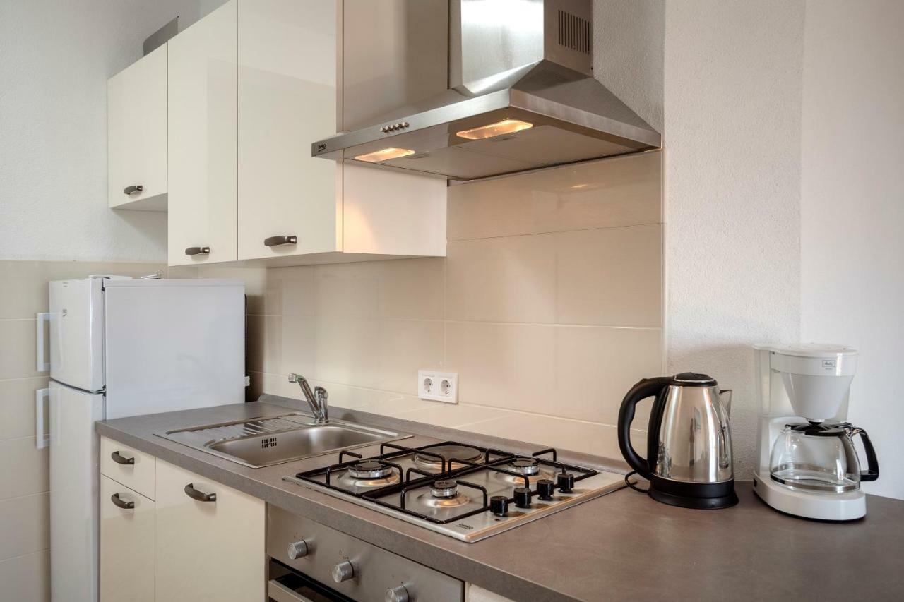 Sunrise Apartments โบล ภายนอก รูปภาพ