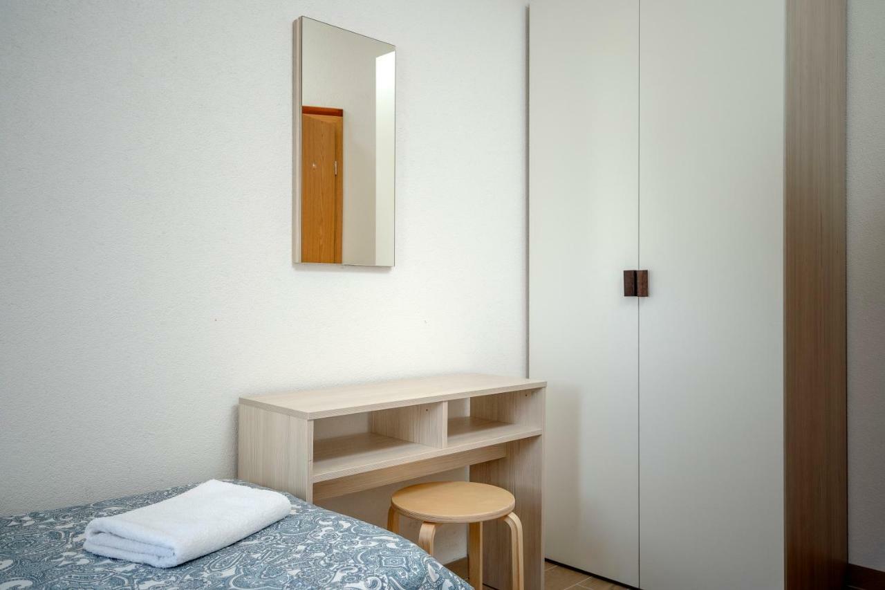 Sunrise Apartments โบล ภายนอก รูปภาพ
